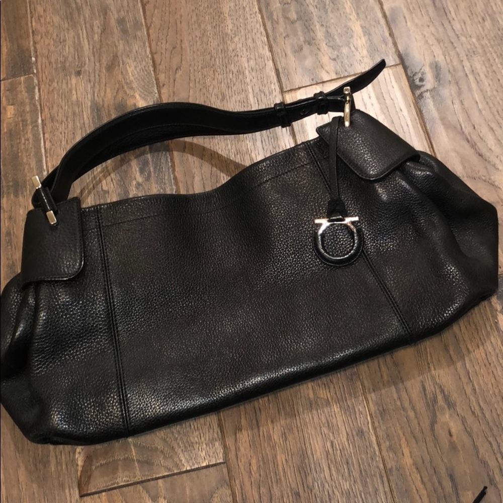 FERRAGAMO black leather bag